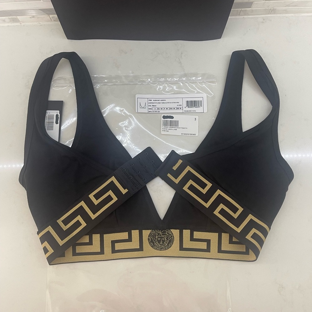 VERSACE GRECA BORDER BRALETTE
Size 3 - Picture 5 of 10